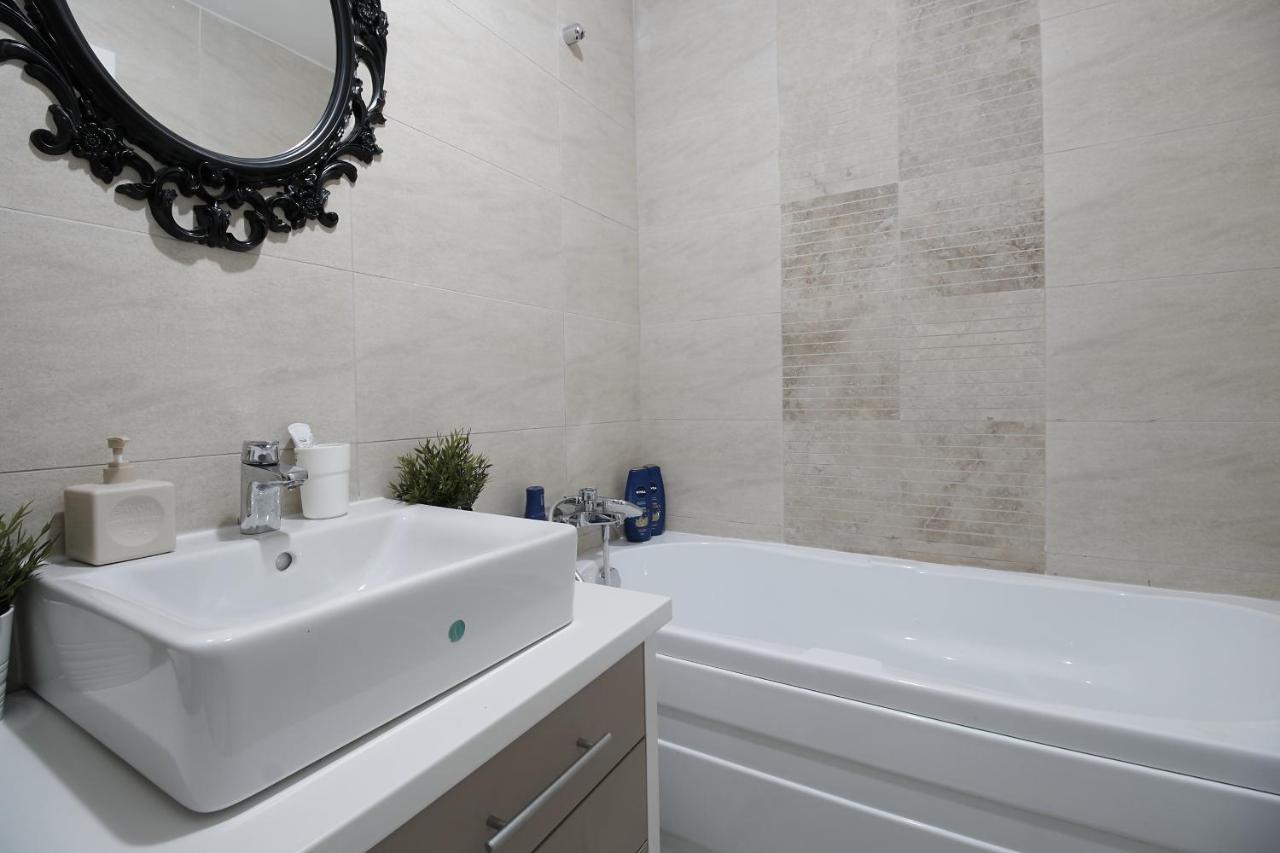 Apartament In Cosmopolis Bucureşti